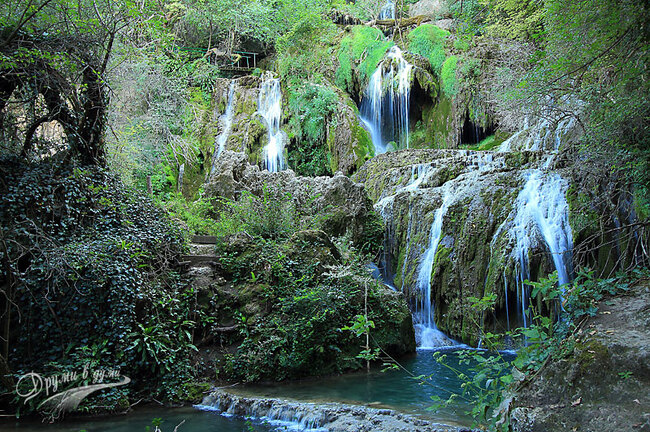 10 лесно достъпни водопада в България