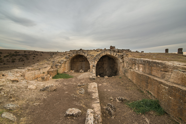 Един уникален подземен храм в Турция