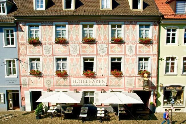 Да отседнем в миналото – най-старият хотел в Европа