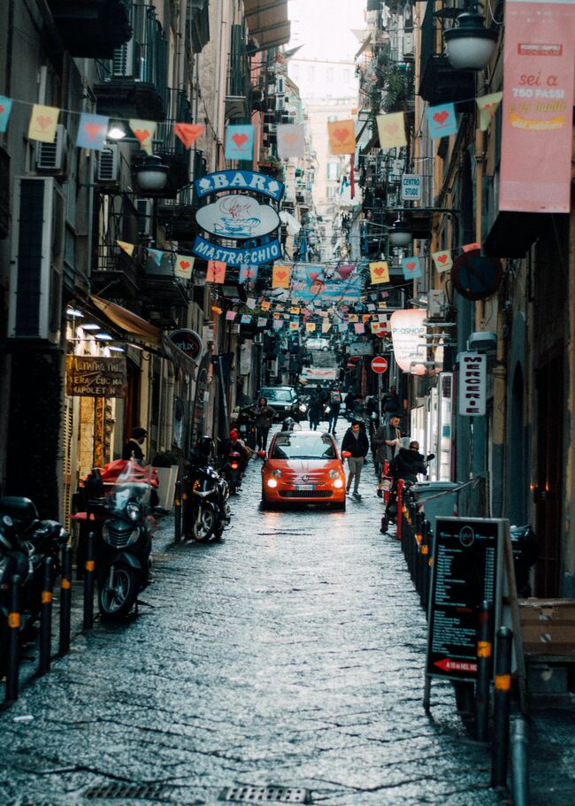 20 забавни факта за Неапол