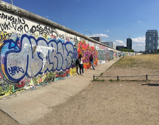 30 любопитни факта за Берлинската стена