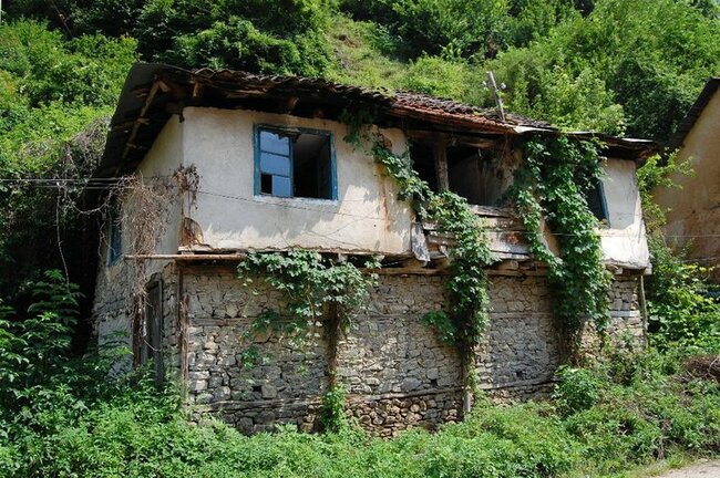 Най-страшните легенди на България и местата, където са се родили