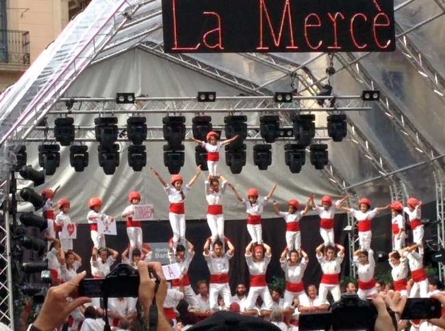 Фестивалът Ла Мерсе или как Барселона се сбогува с лятото