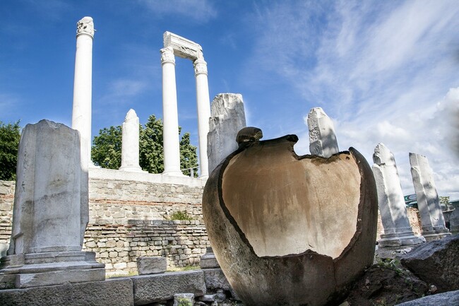 Празници на изкуствата в старинен Пловдив Празници на изкуствата в старинен Пловдив