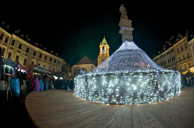 Топ екскурзии: Коледни базари и Нова година на Балканите