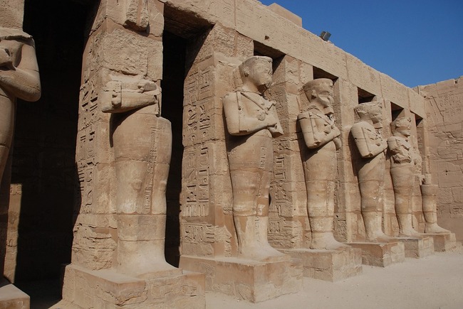 Карнак - меката на религията на Древен Египет