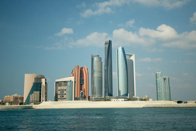 Абу Даби – градът от бъдещето