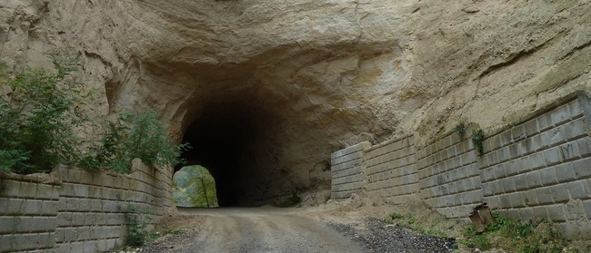 Местата в България, които ни учудват и вдъхновяват