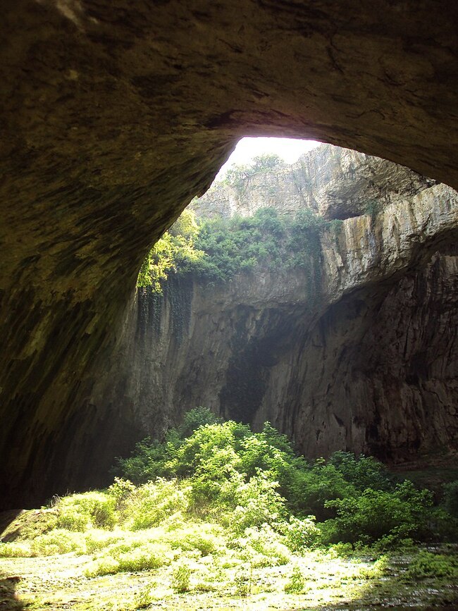 Деветашката пещера – едно величествено творение на природата