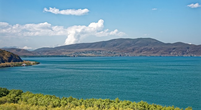 Езерото Севан – едно красиво място в Армения