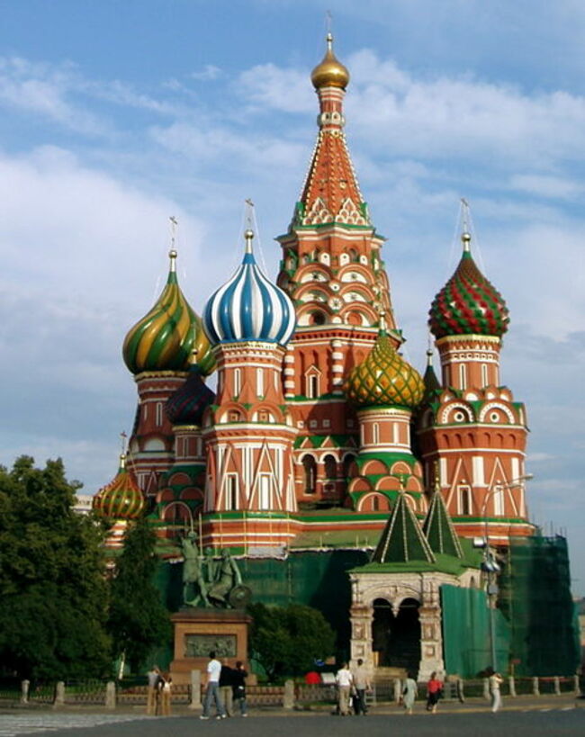 Едно място, което няма как да подминете: Храмът “Св. Василий Блажени” в Москва