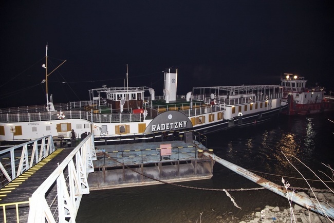 Корабът "Радецки" се завръша в България след ремонт