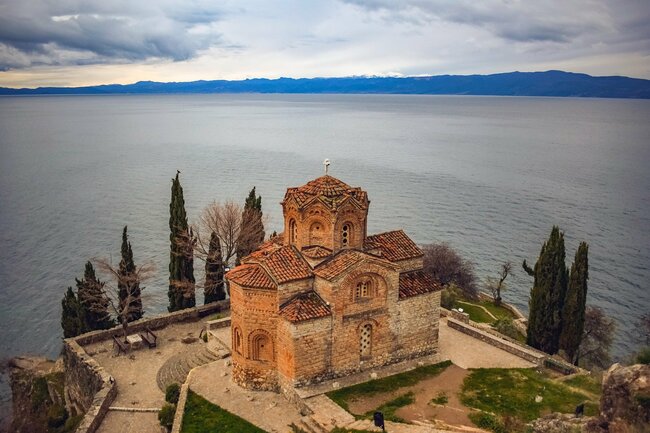 ЮНЕСКО предлага Охридското езеро да се включи в списъка на застрашеното наследство