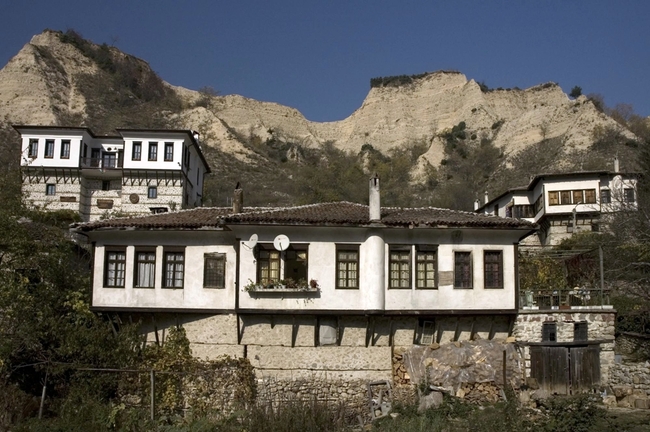 Малки исторически градове в България, които могат да се посетят за ден