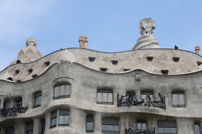 Красиви архитектурни постижения на Гауди в Барселона