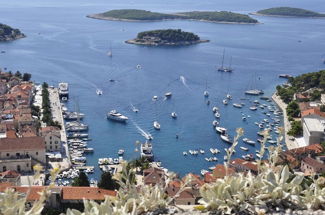 Парти в рая - посетете хърватския остров Хвар
