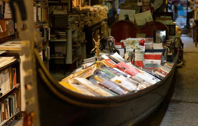 Две странни, но очарователни книжарници в Италия