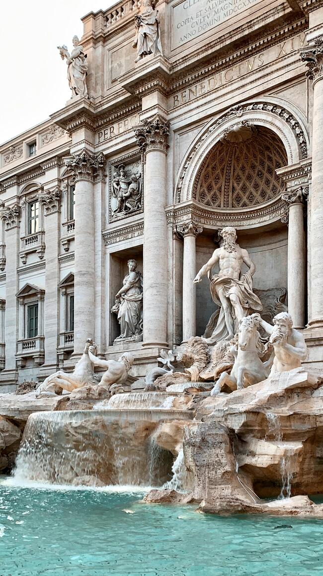 Историята на най-емблематичната забележителност в Рим - фонтанът Ди Треви