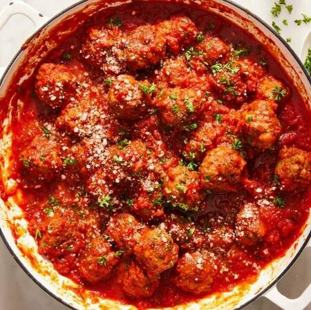 Италианска кухня за вечеря: 6 рецепти, които ще ви накарат да си оближете пръстите!