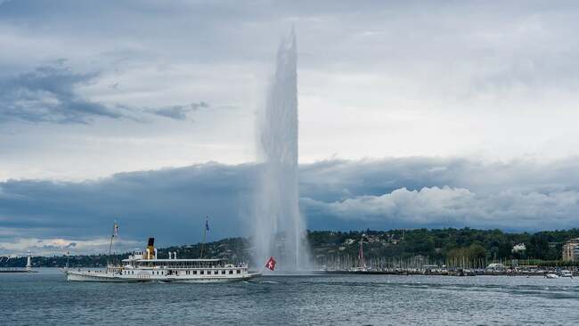 25 интригуващи факта за Женевското езеро
