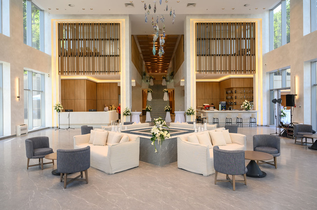 Най-новият петзвезден хотел на българското Черноморие Poseidon Beach Resort официално отвори врати Най-новият петзвезден хотел на българското Черноморие Poseidon Beach Resort официално отвори врати