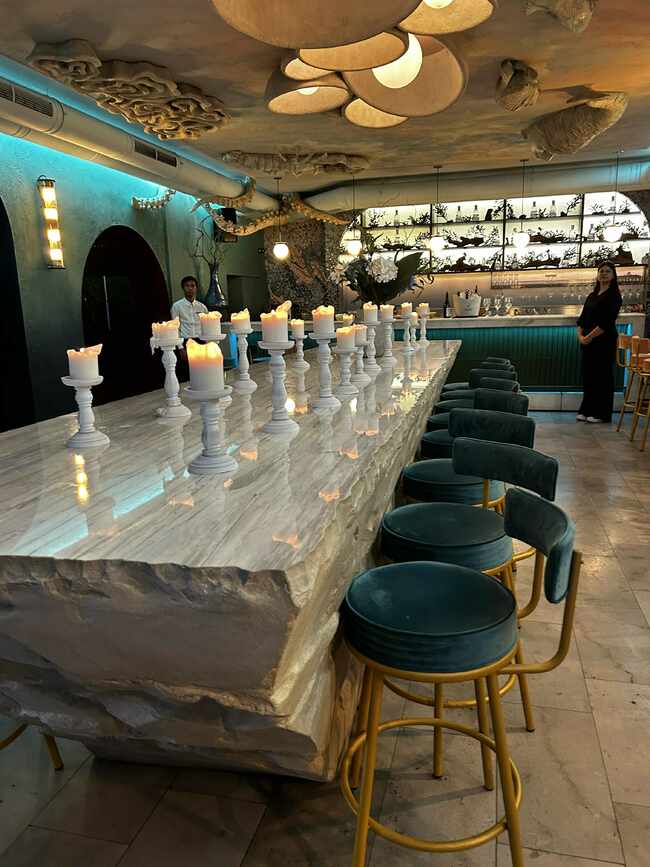 Пътуване без самолет: Азия в чиния, сервирана с усмивка – нашият опит в MIZU