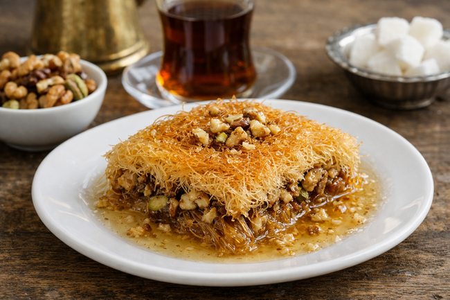 Най-добрите турски десерти – сладка традиция, която омагьосва