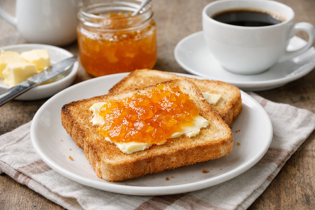 Най-вкусните английски закуски: какво наистина се яде сутрин във Великобритания